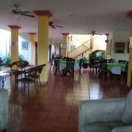 Hotel Brandts Los Robles De San Juan ماناجوا المظهر الخارجي الصورة