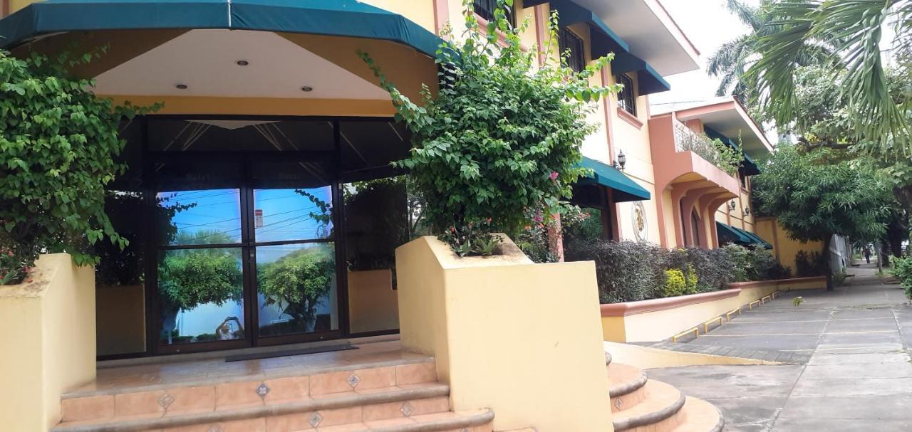 Hotel Brandts Los Robles De San Juan ماناجوا المظهر الخارجي الصورة