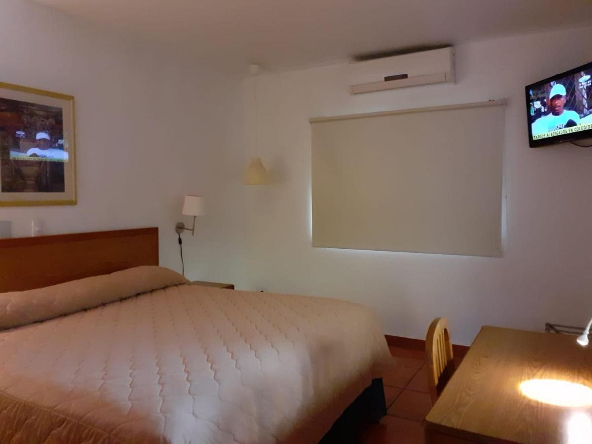 Hotel Brandts Los Robles De San Juan ماناجوا المظهر الخارجي الصورة