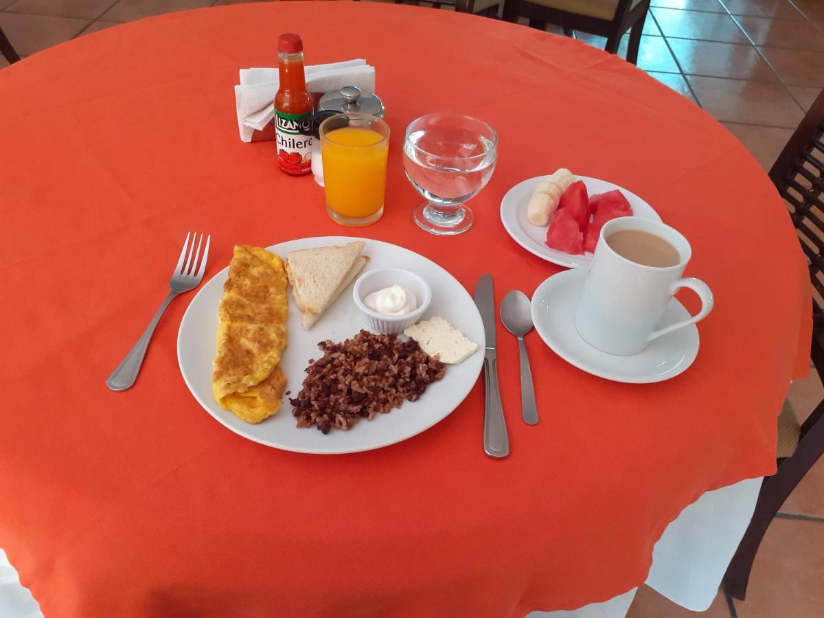 Hotel Brandts Los Robles De San Juan ماناجوا المظهر الخارجي الصورة