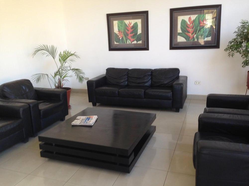 Hotel Brandts Los Robles De San Juan ماناجوا المظهر الخارجي الصورة