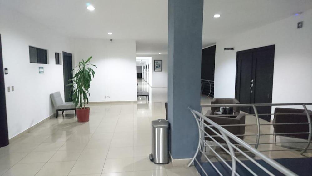 Hotel Brandts Los Robles De San Juan ماناجوا المظهر الخارجي الصورة