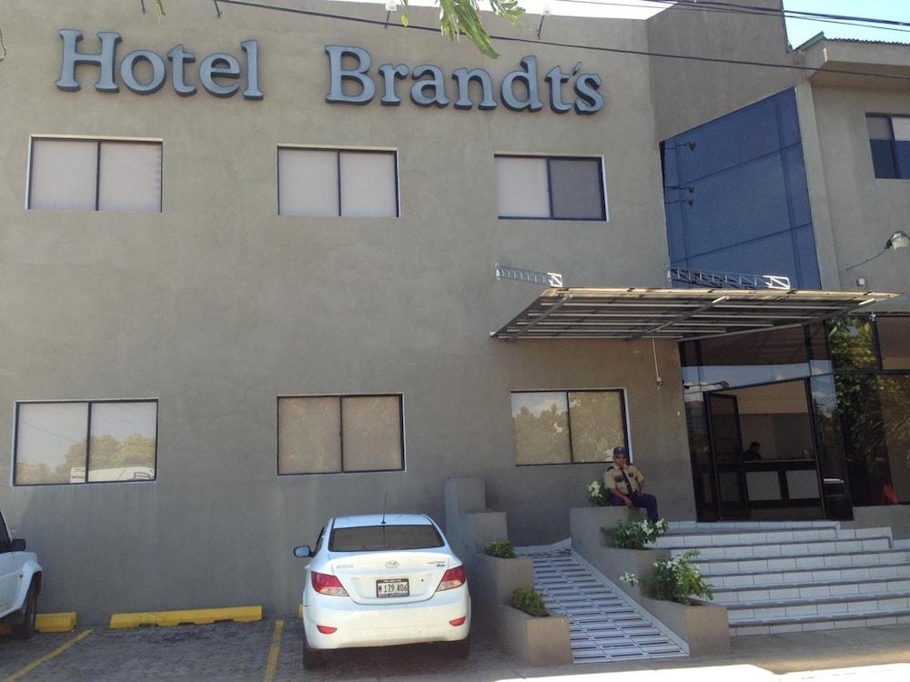 Hotel Brandts Los Robles De San Juan ماناجوا المظهر الخارجي الصورة