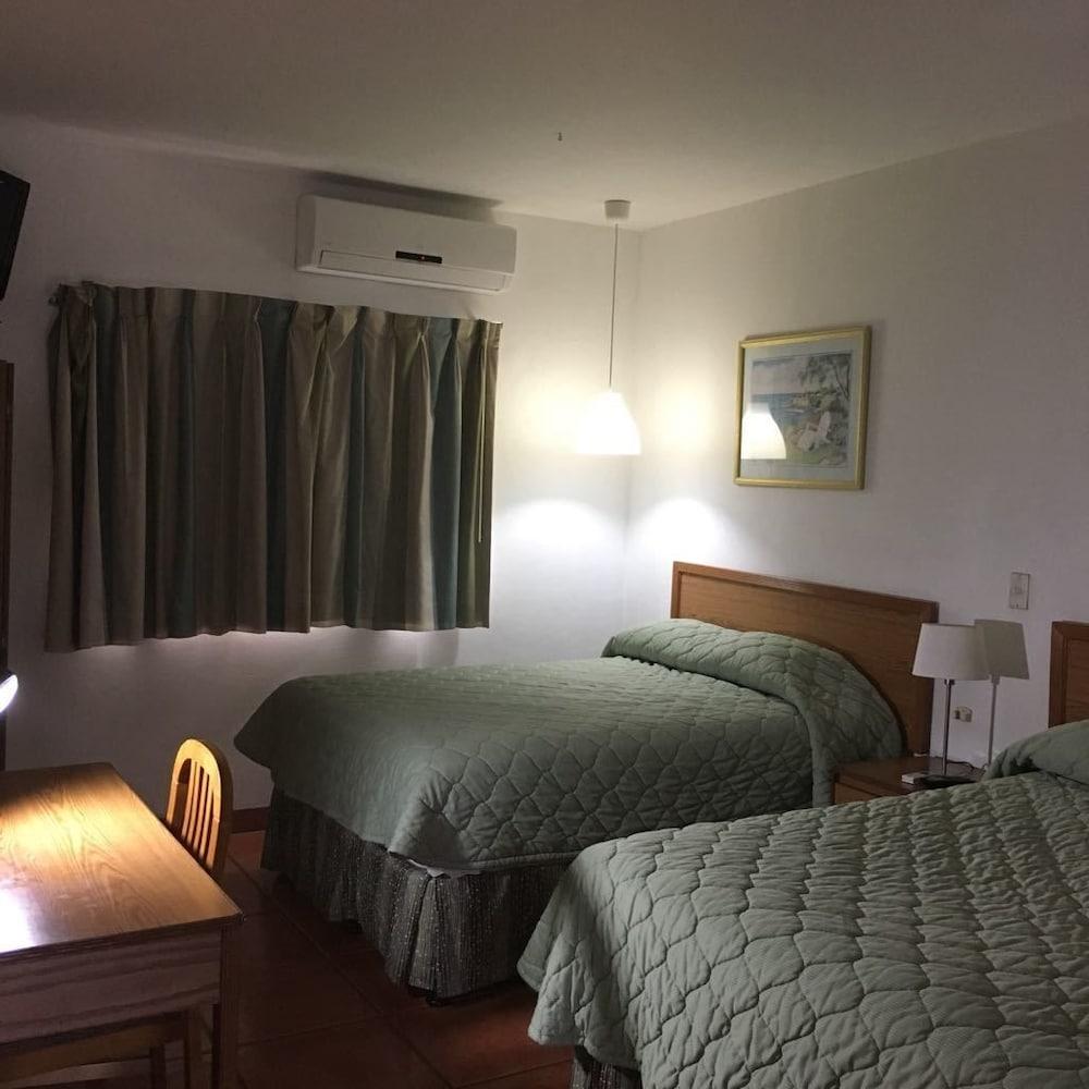 Hotel Brandts Los Robles De San Juan ماناجوا المظهر الخارجي الصورة