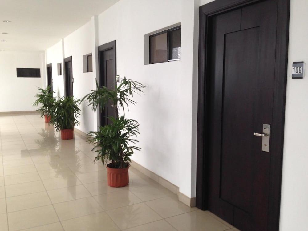 Hotel Brandts Los Robles De San Juan ماناجوا المظهر الخارجي الصورة