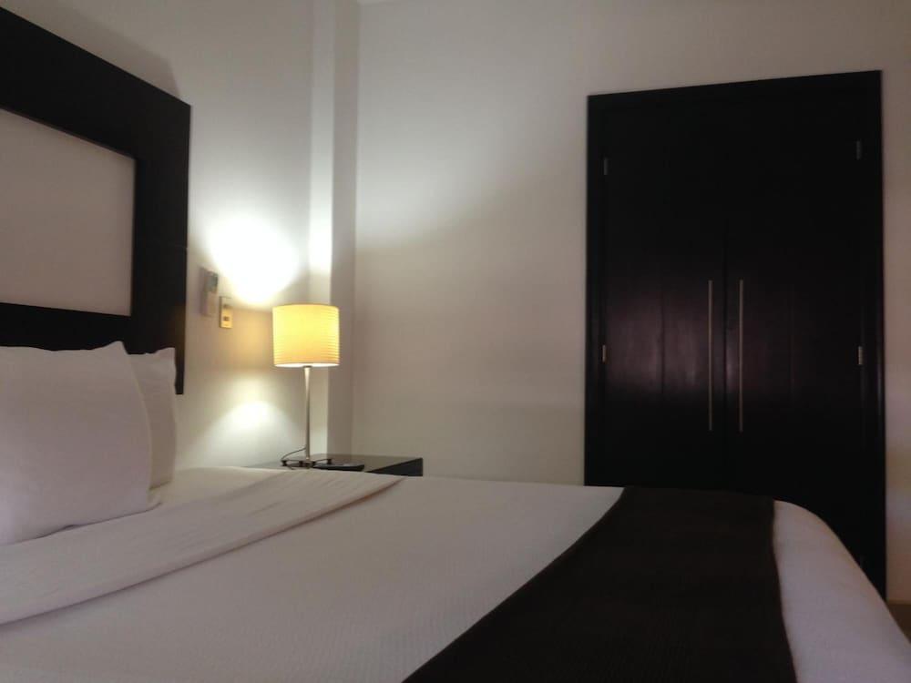 Hotel Brandts Los Robles De San Juan ماناجوا المظهر الخارجي الصورة