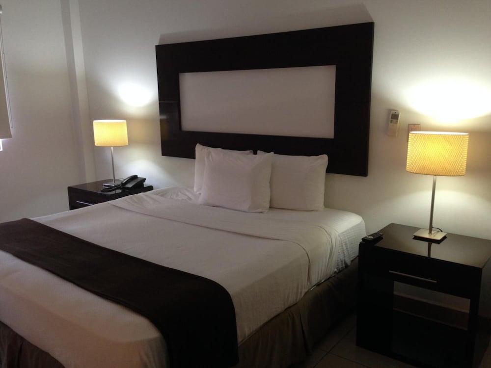 Hotel Brandts Los Robles De San Juan ماناجوا المظهر الخارجي الصورة