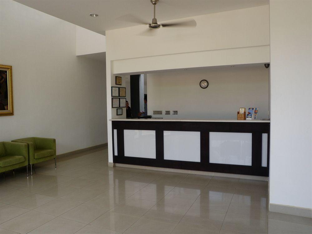 Hotel Brandts Los Robles De San Juan ماناجوا المظهر الخارجي الصورة