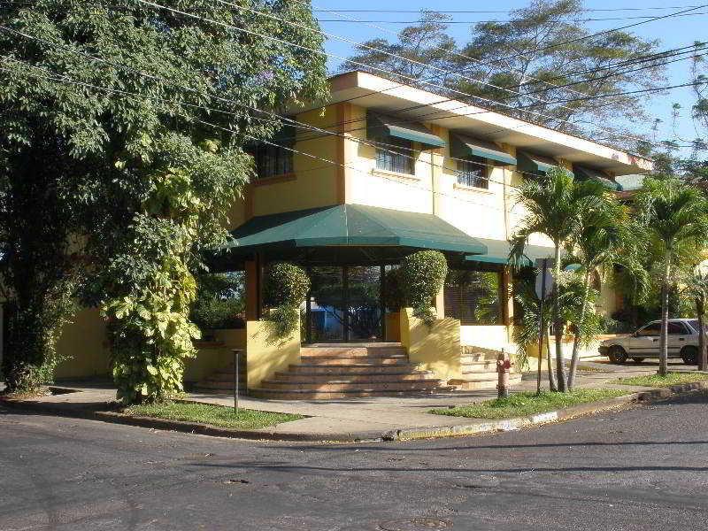 Hotel Brandts Los Robles De San Juan ماناجوا المظهر الخارجي الصورة