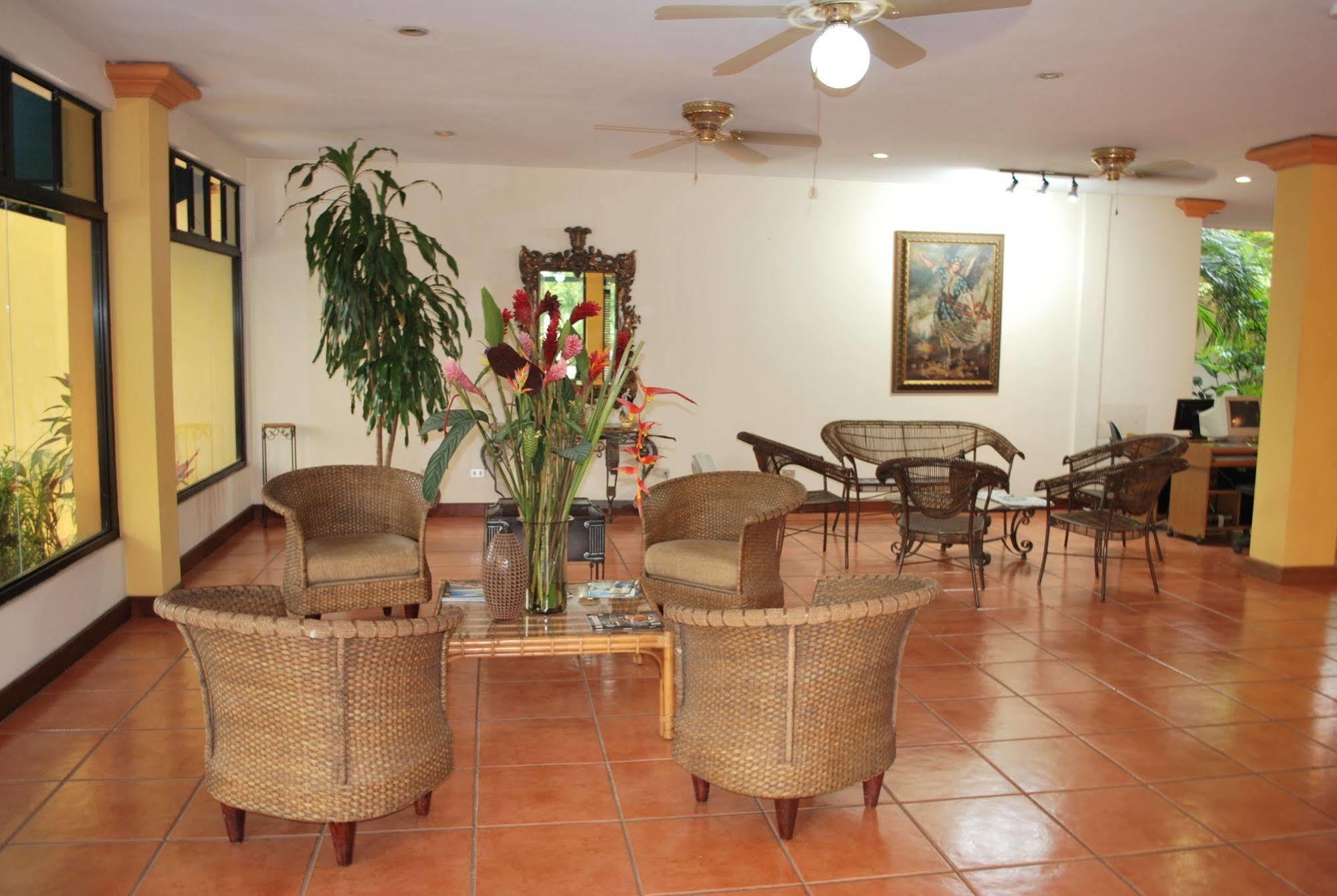 Hotel Brandts Los Robles De San Juan ماناجوا المظهر الخارجي الصورة
